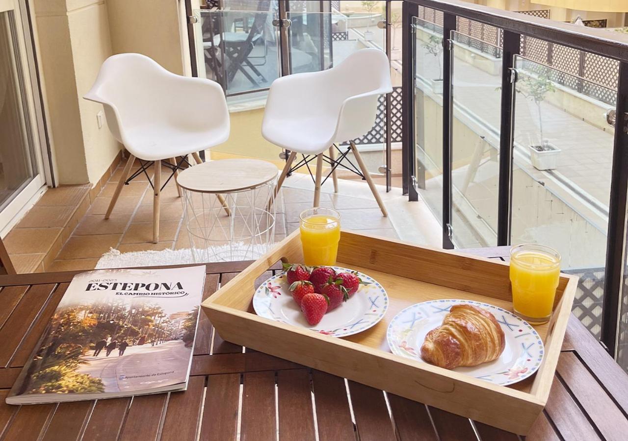 Apartamento Primera Linea Estepona By Isa Hoteles Kültér fotó